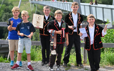 Rang 2 und 2 Zweige am Buebeschwinget Sigriswil